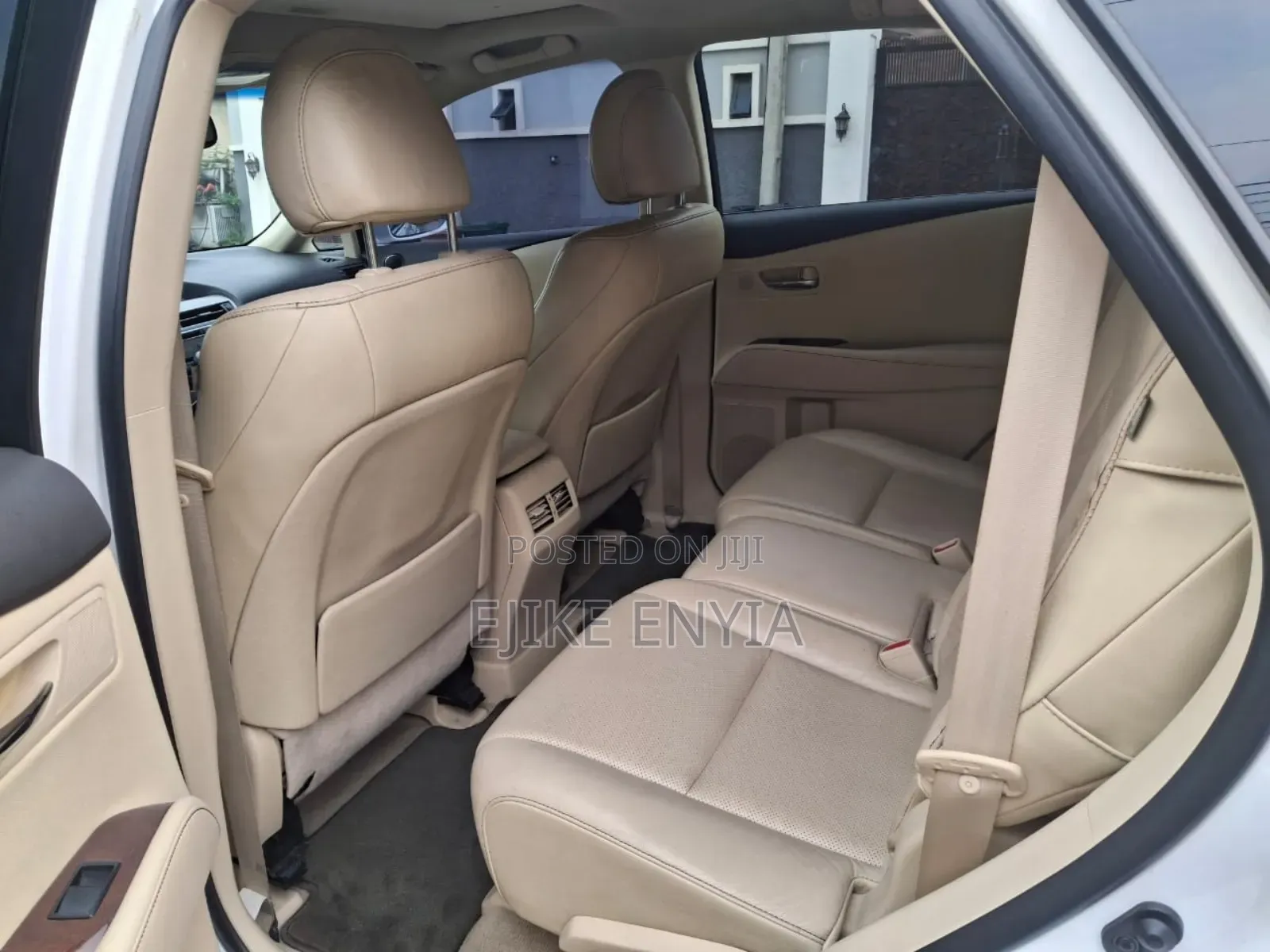 Lexus RX 350 FWD 2013 White