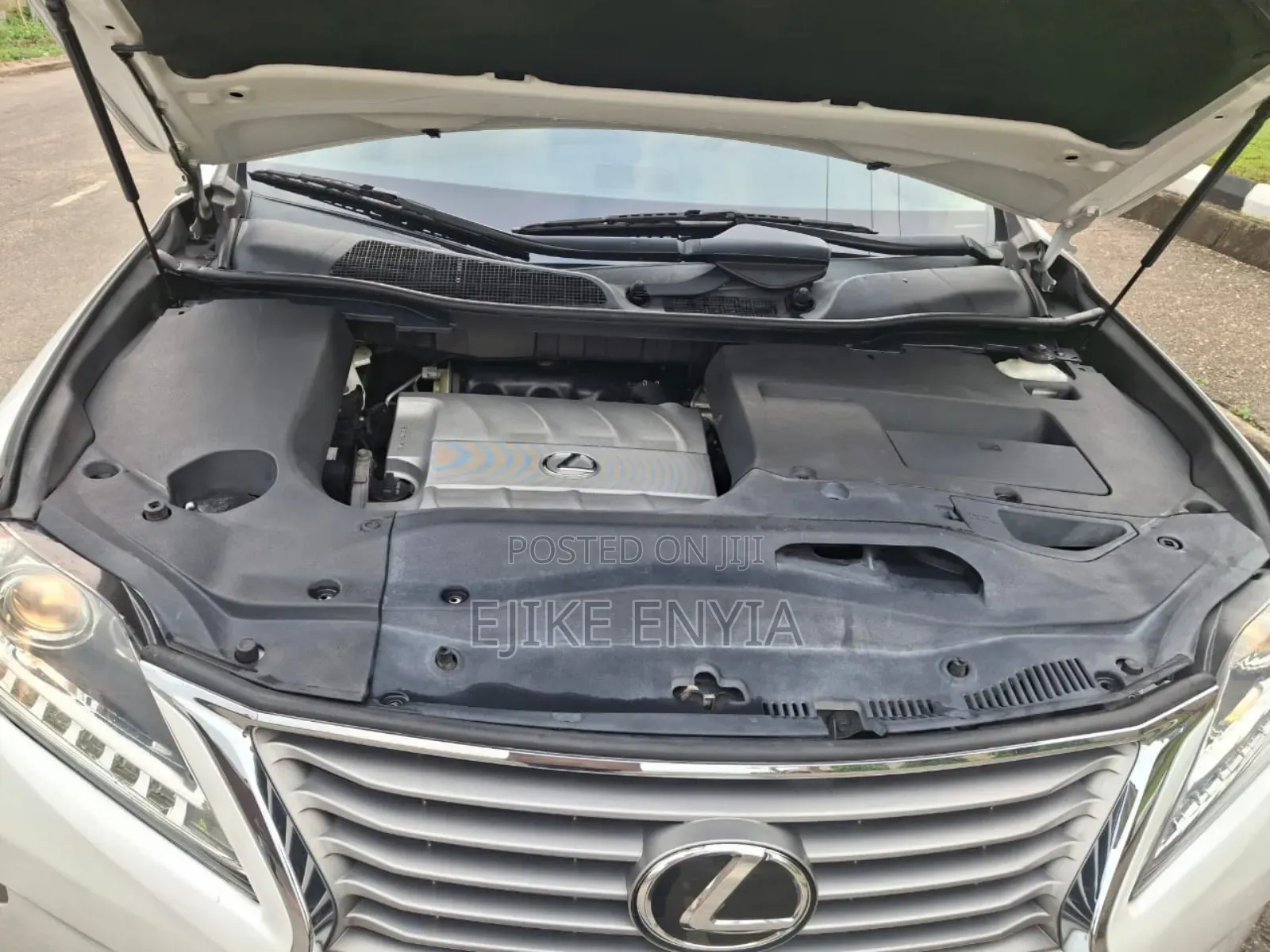 Lexus RX 350 FWD 2013 White
