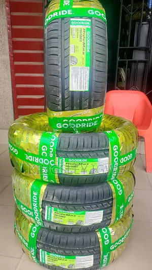 Car Tire for ( Toyota Camary, Lexus Es 350 )
Goodride Tyres .
