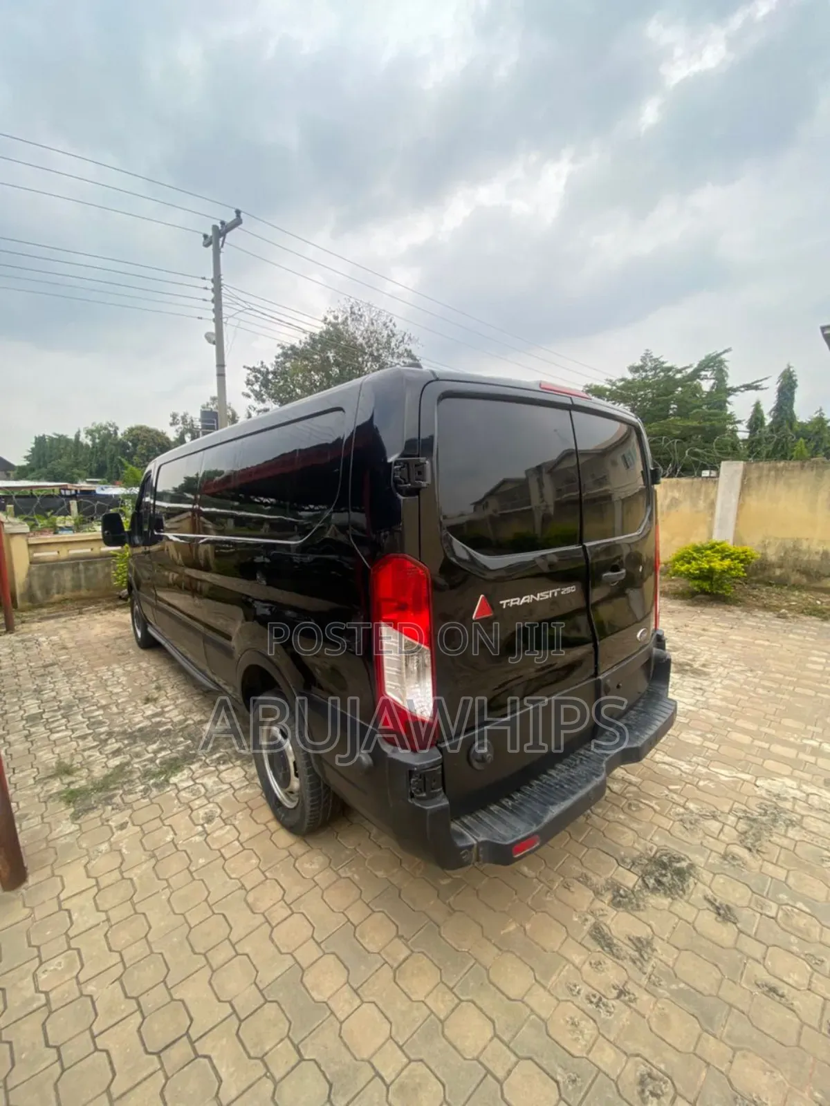 Ford Transit 2017 Black