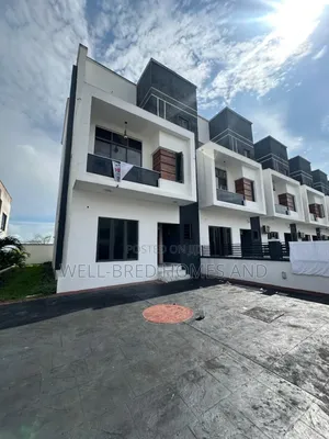 4bdrm Condo in Orchid Lekki Lagos for sale