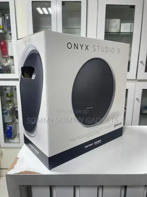JBL Studio 9