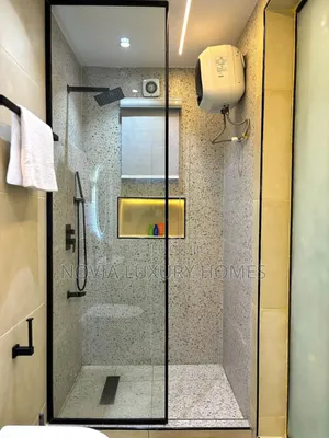 Luxury Spacious Studio Apartment With Ps5 and Elevator