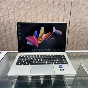 Laptop HP EliteBook 640 G9 16GB Intel Core i5 SSD 512GB