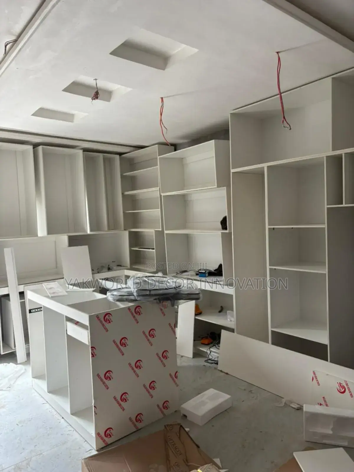 Luxery Kitchen Cabinet