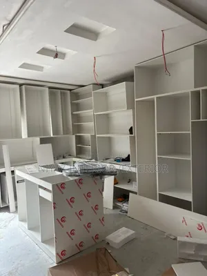 Luxery Kitchen Cabinet