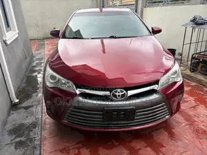 Toyota Camry XSE 4dr Sedan (2.5l 4cyl 6A) 2016 Burgundy