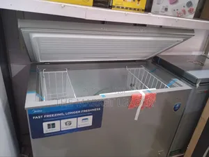 Midea Freezer 293litres