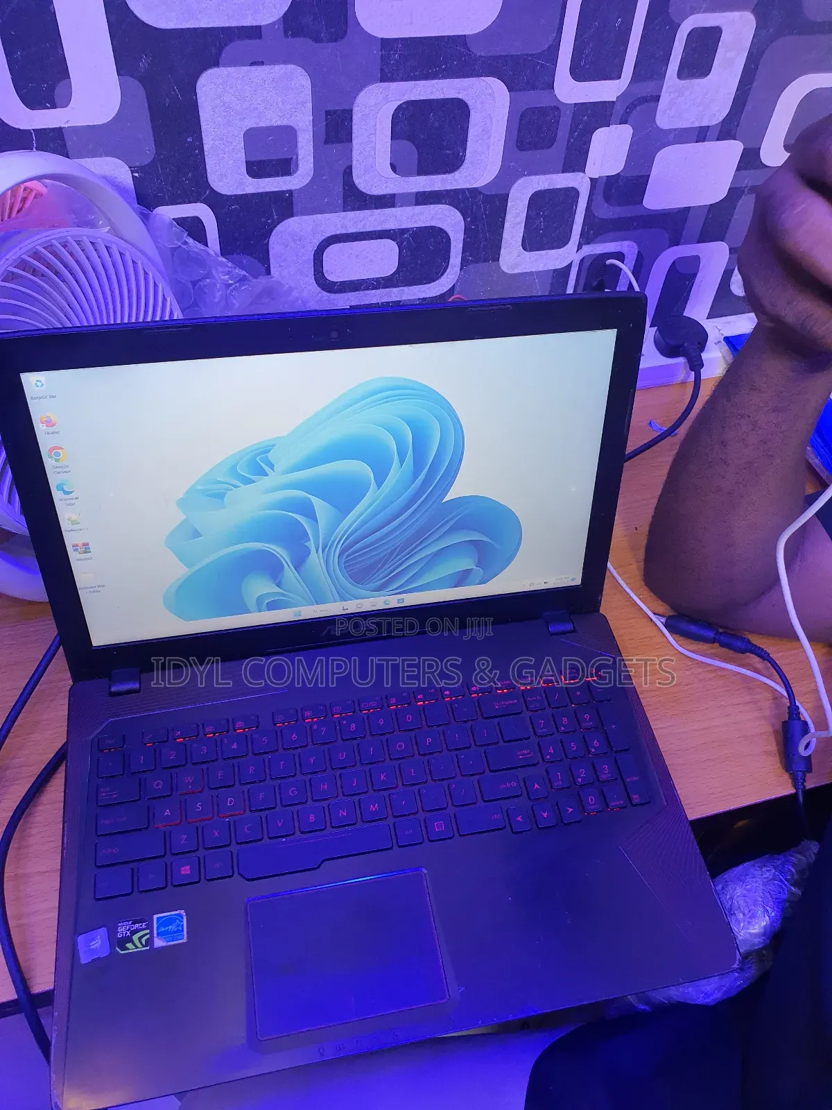 Laptop Asus FX553VD 16GB Intel Core I7 SSD 512GB