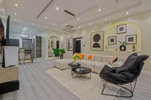 Beautifully Furnished 2/3bedroom Apartment