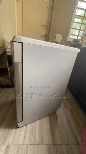 Automatic Dish Washing Machine