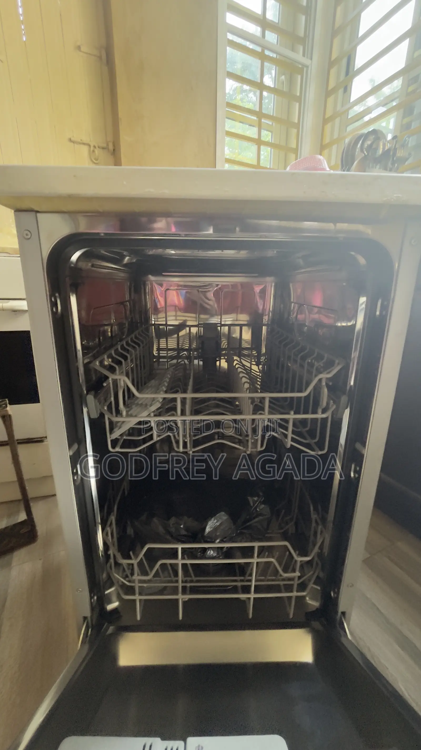 Automatic Dish Washing Machine