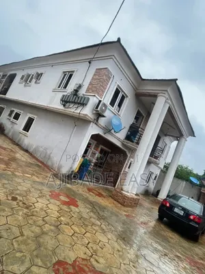 Furnished 19bdrm Block of Flats in Ayobo for sale
