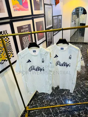 Nottingham Forest Away Kit 25/26