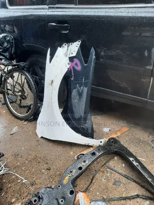 Set of Fender Camry 2015
