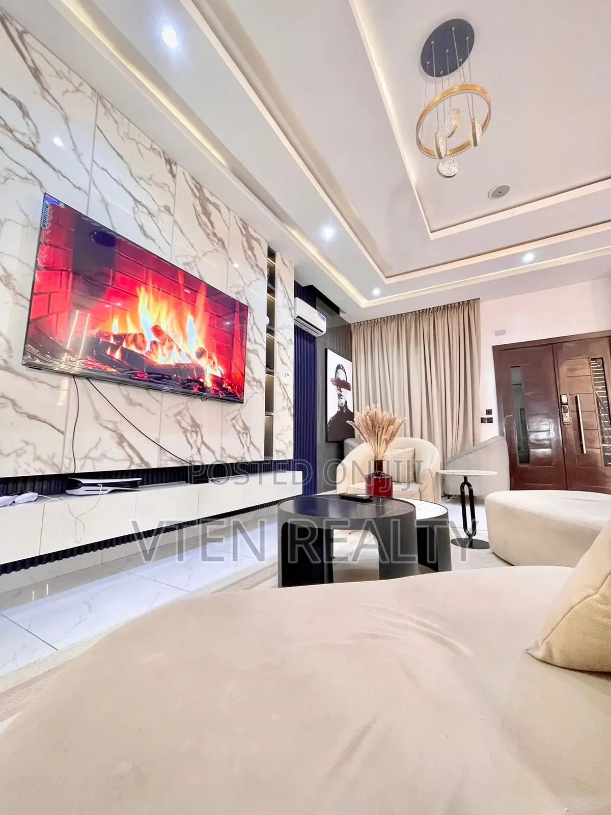 Luxury 3/4bedroom Self Compound Duplex