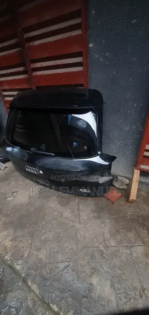 Back Boot Audi Q5 2018