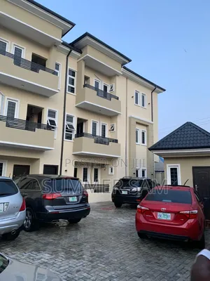 2bdrm Block of Flats in Osongama Estate, Uyo for sale