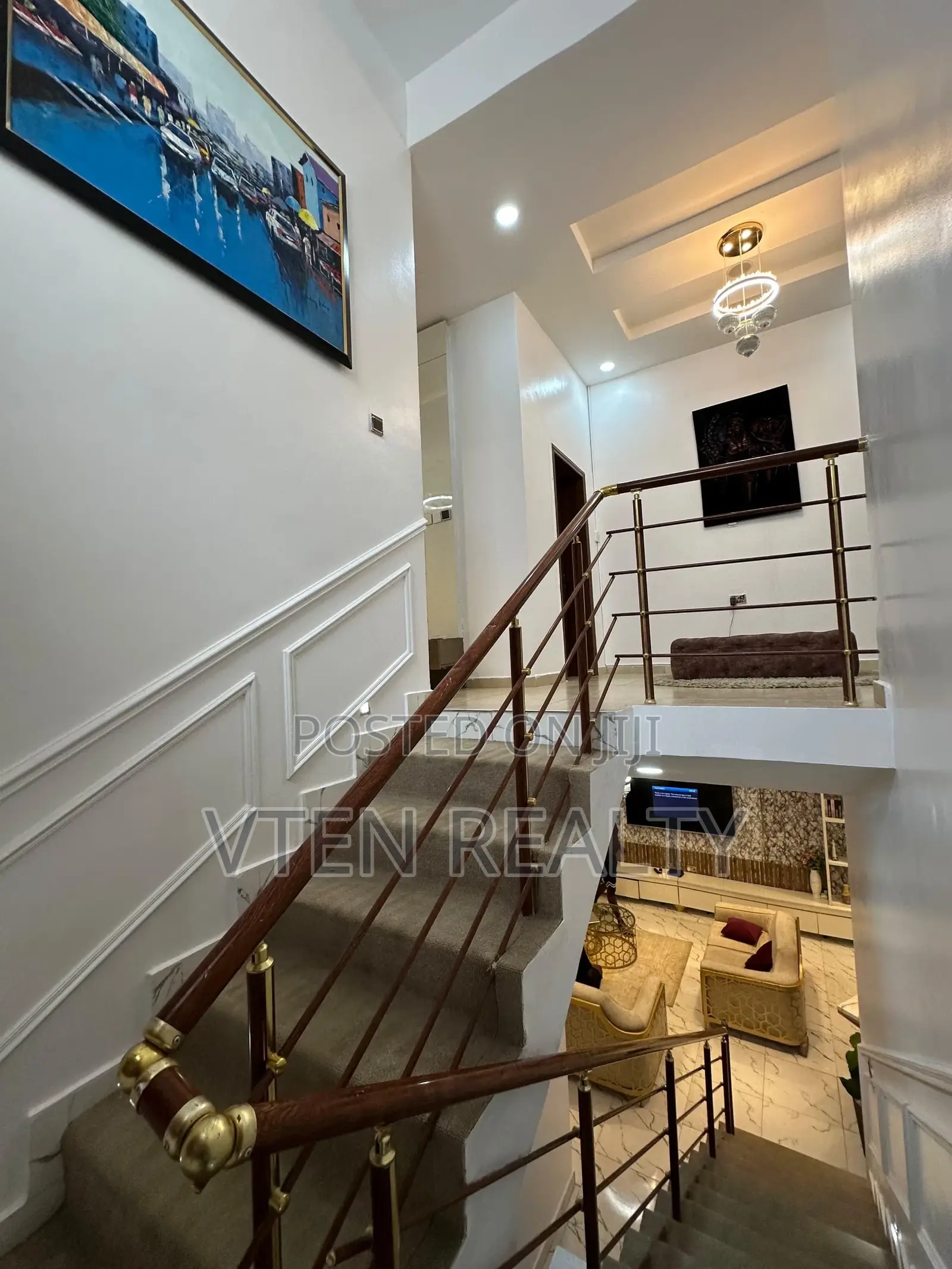 4bedroom Self Compound With Snooker Board