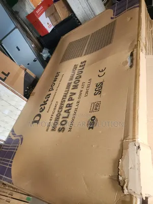 550 Watts, 120 Cells Deka Power Mono Half-cut Solar Panels