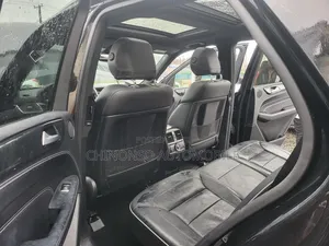 Mercedes-Benz M Class ML 550 4Matic 2012 Black