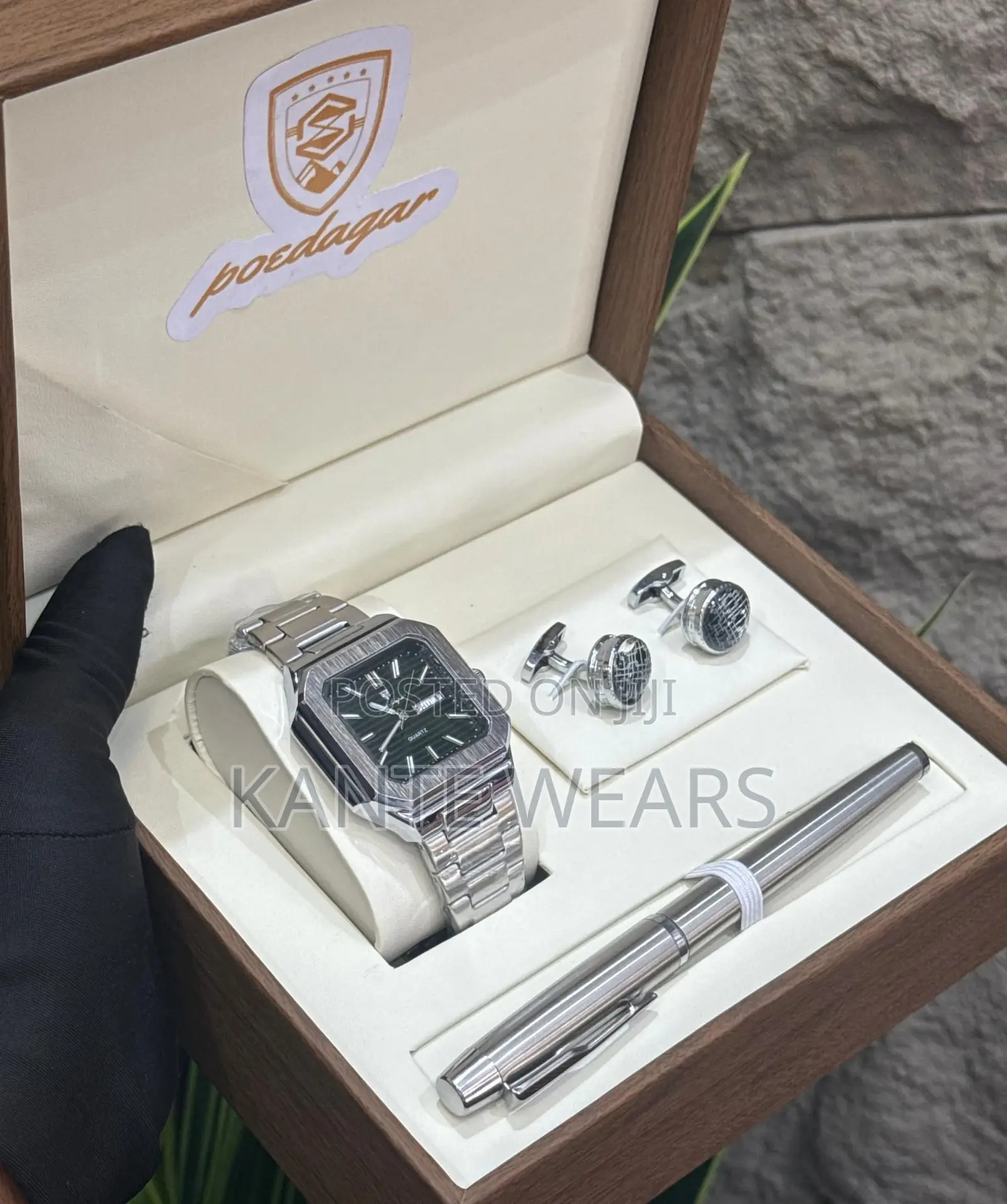 Poedagar Set