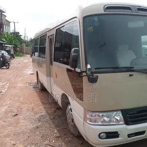 Toyota Coaster 2017 Beige