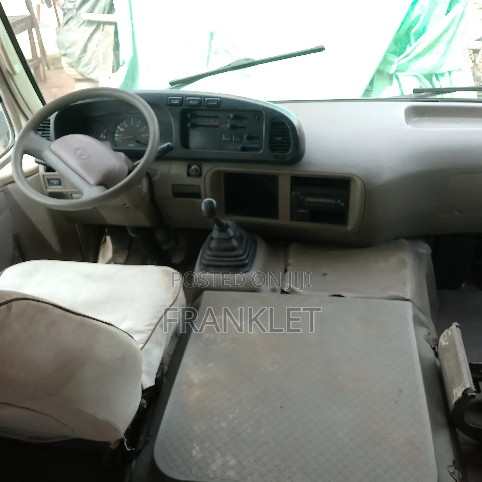 Toyota Coaster 2017 Beige