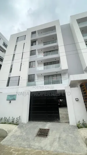 2bdrm Penthouse in Lekki Phase 1 for sale