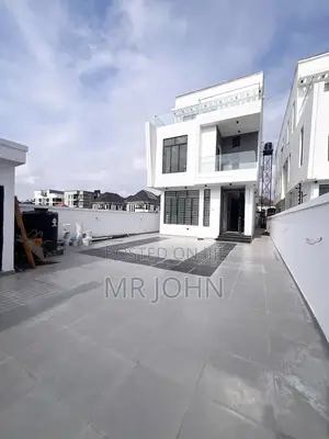 5bdrm Mansion in Alima  Pr, Lekki Phase 1 for sale