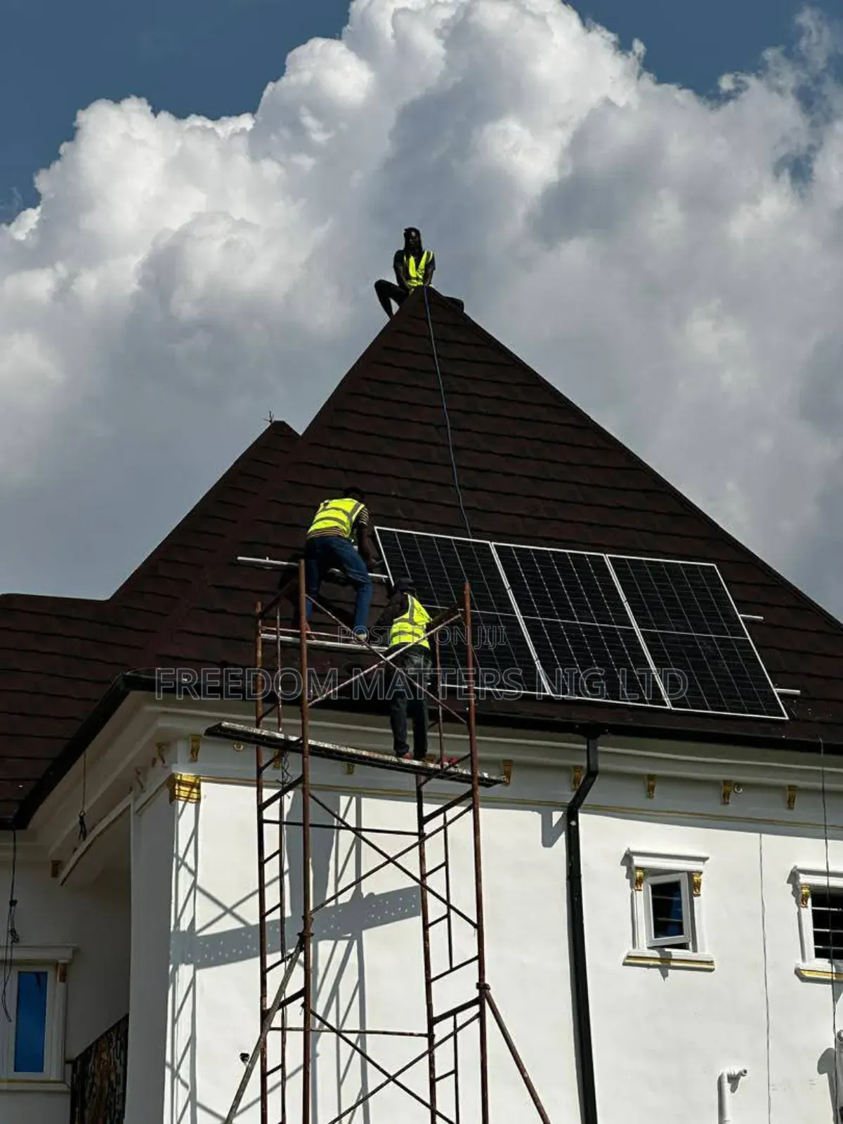 Professional Solar Installation Freedom