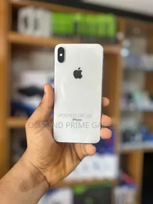 Apple iPhone XS Max 64 GB White