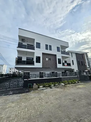 Furnished 6bdrm Duplex in Orchid, Lekki for sale