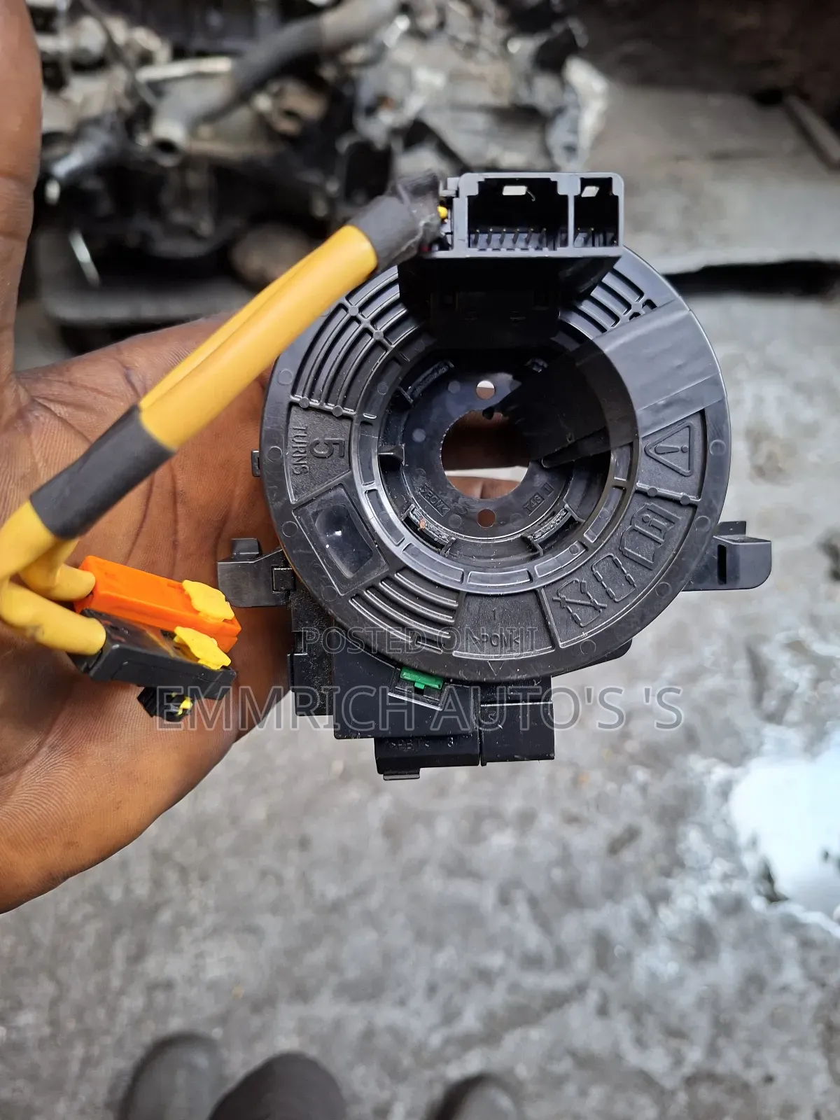 Rx350 012 Horn Control