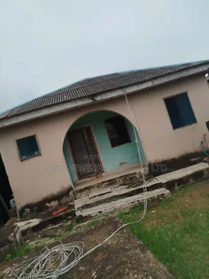 2bdrm Bungalow in Akesan, Igando / Ikotun/Igando for sale