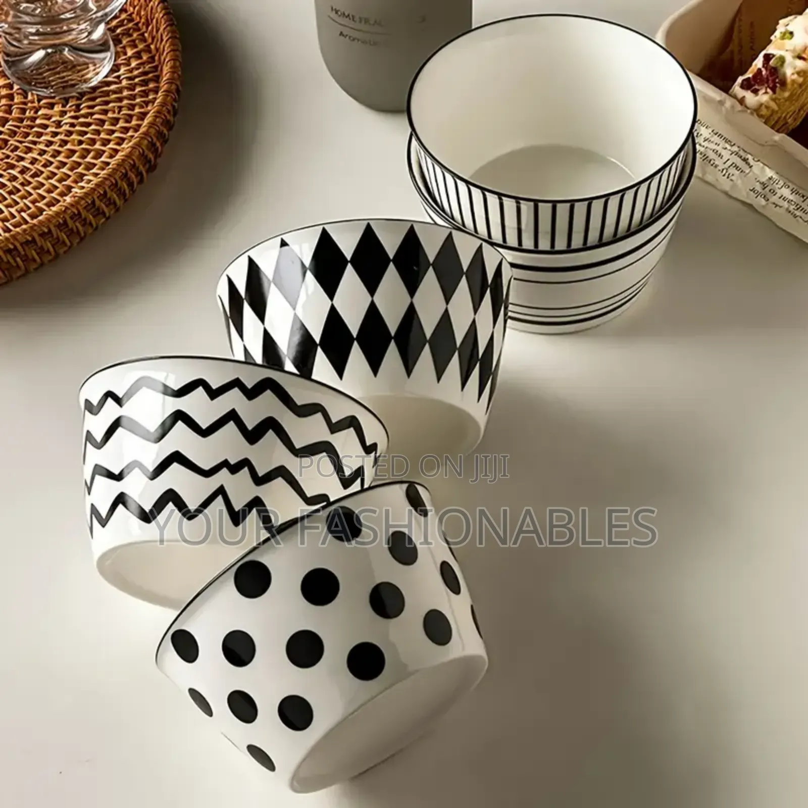 High Quality Set Of Geometric Ceramic Bowls ( 5 Pieces)