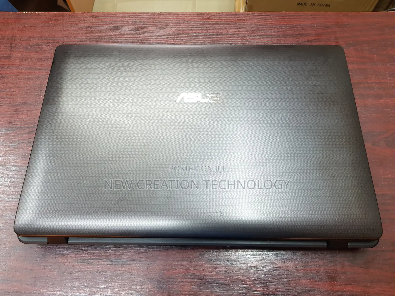 Laptop Asus 6GB AMD A6 HDD 750GB