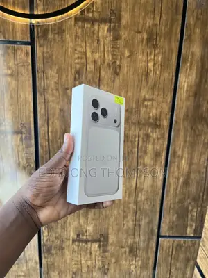 New Apple iPhone 17 Pro Max 256 GB White