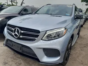 Mercedes-Benz GLE-Class GLE 350 2017 Blue