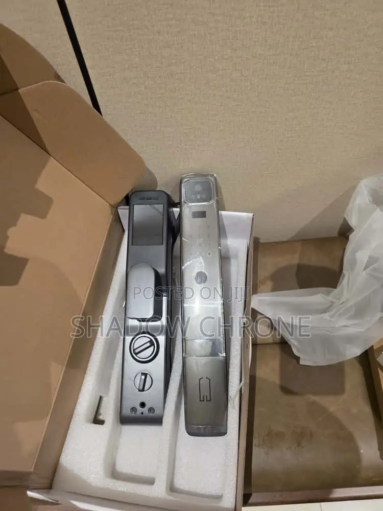 Advanced Biometric Smart Lock With Mobile Control & Camera