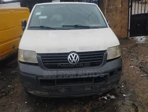 Volkswagen Transporter 2004 White