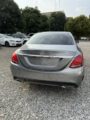 Mercedes-Benz C400 4Matic AWD Sedan (3.0L V6 7A) 2015 Gray