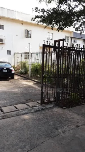 5bdrm Duplex in Apo Abuja for sale