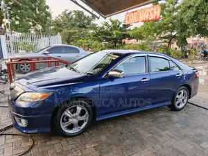 Toyota Camry 2011 Blue