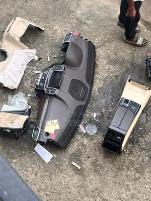 Complete Dashboard and Console for Gle350 2016 to 2018 Model