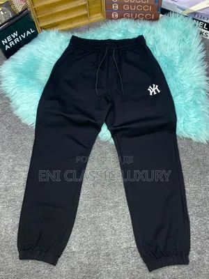 Pure Quality Luxury Men's Cargo Joggers Well Branded