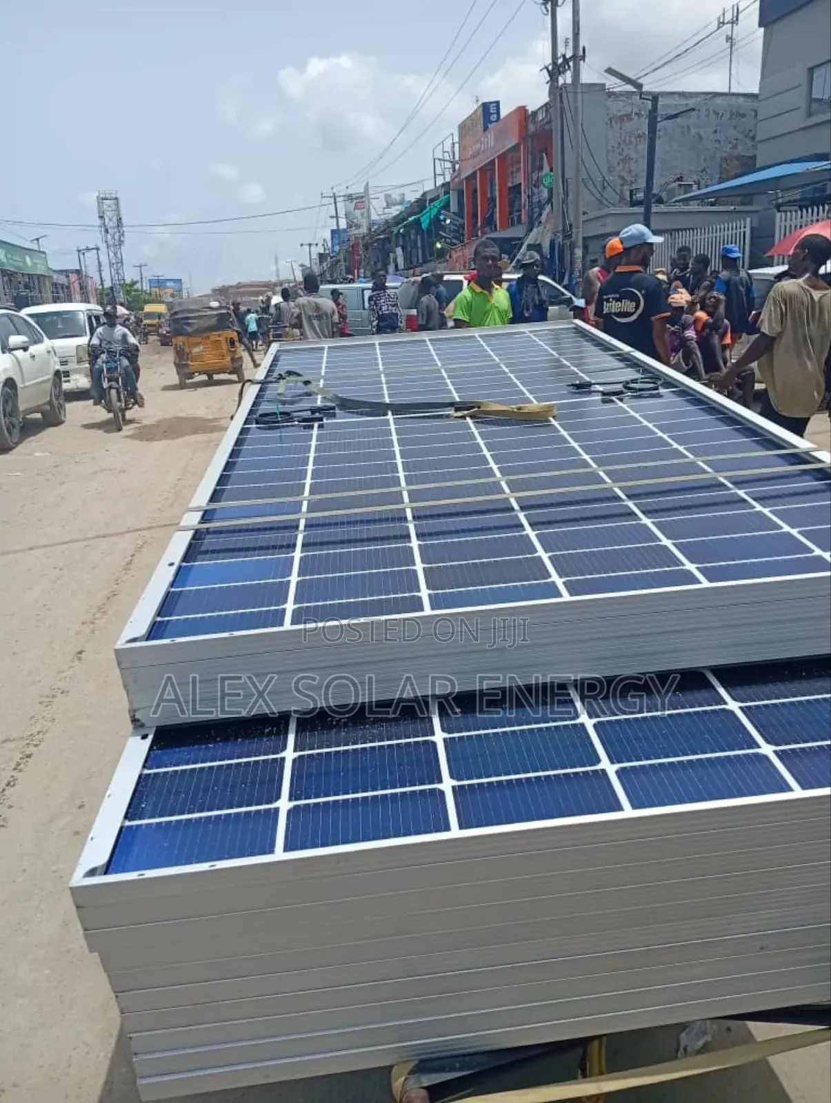 585watts Solar Panel Mono Bifecial Ja