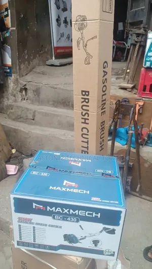 Bc 520 Maxmech Brush Cutter Machine With Blade