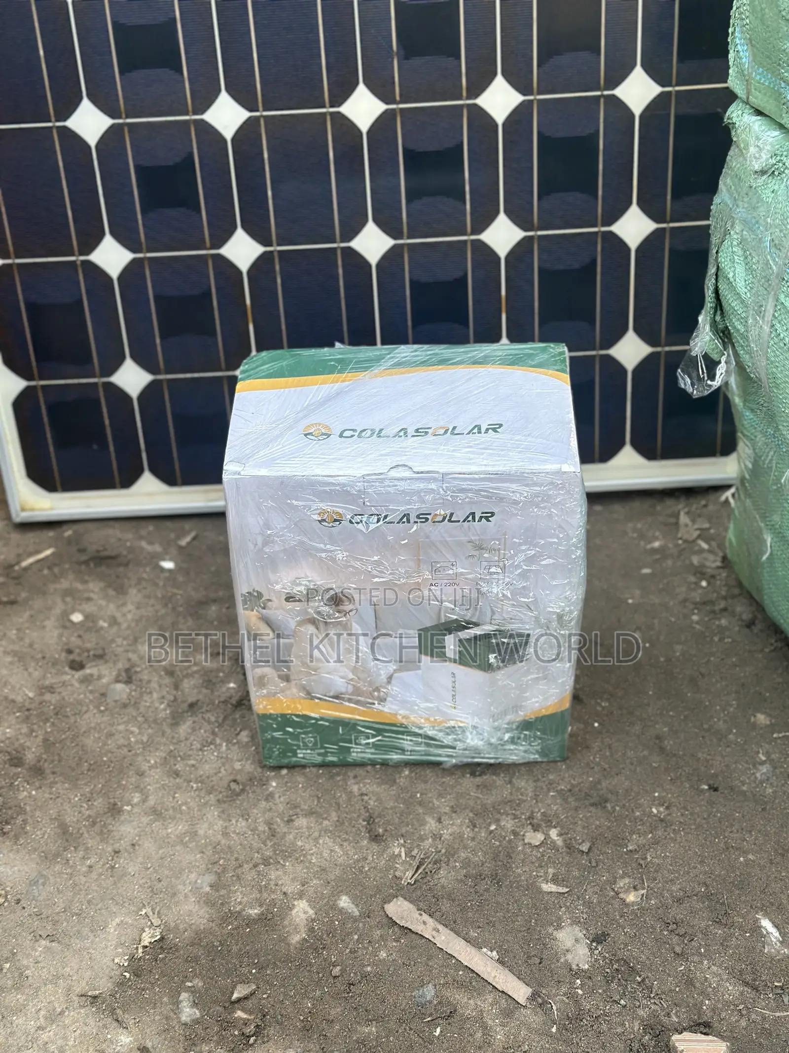 1000 Watts Cola Solar Generator