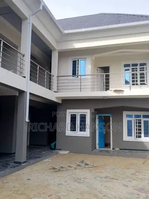 10bdrm Block of Flats in Off Badore Ajah for sale